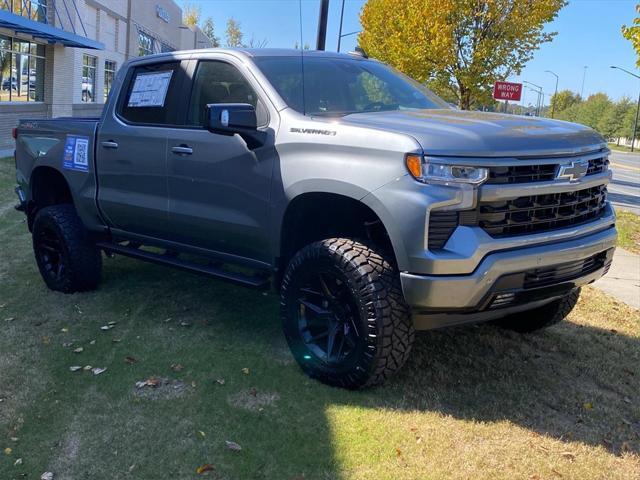 new 2024 Chevrolet Silverado 1500 car, priced at $53,233