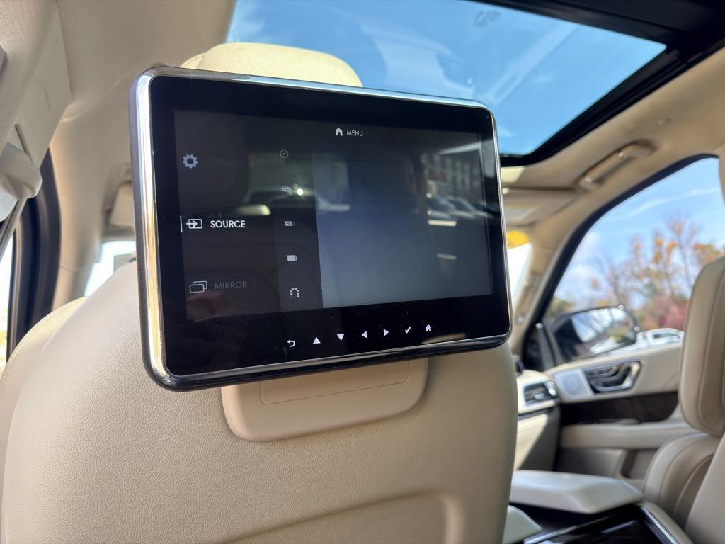 used 2019 Lincoln Navigator L car, priced at $30,500