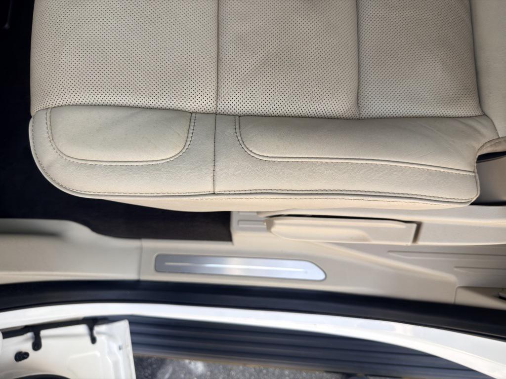 used 2019 Lincoln Navigator L car, priced at $30,500