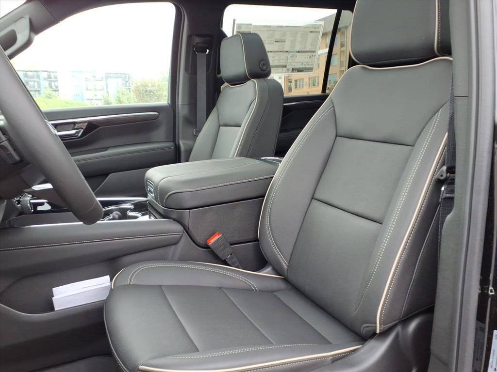 new 2025 Chevrolet Suburban car, priced at $82,833
