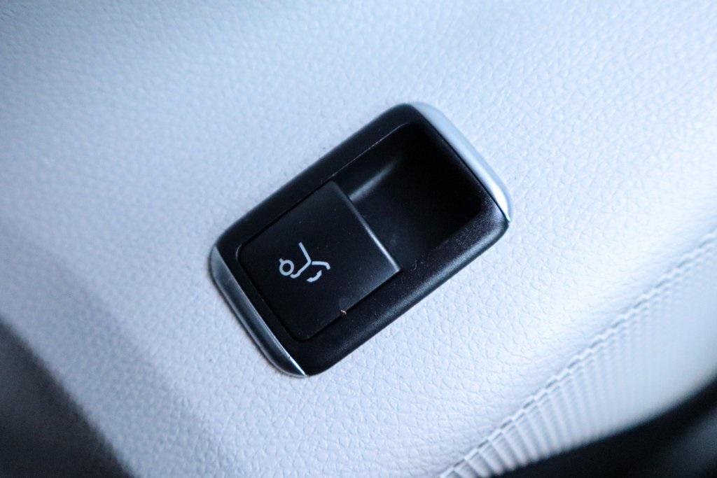 used 2019 Mercedes-Benz GLA 250 car, priced at $21,500