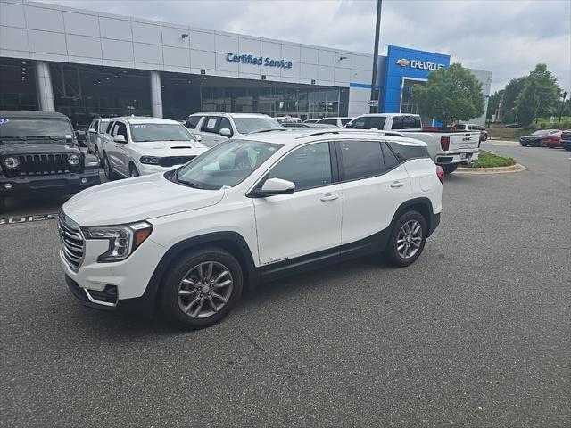 used 2024 GMC Terrain car, priced at $26,900
