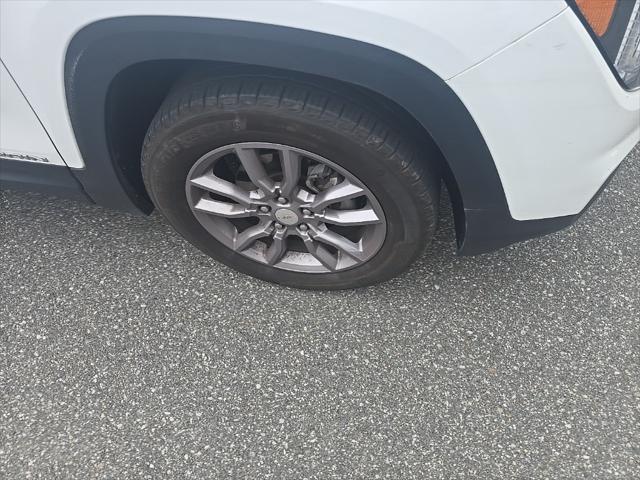 used 2024 GMC Terrain car, priced at $26,900