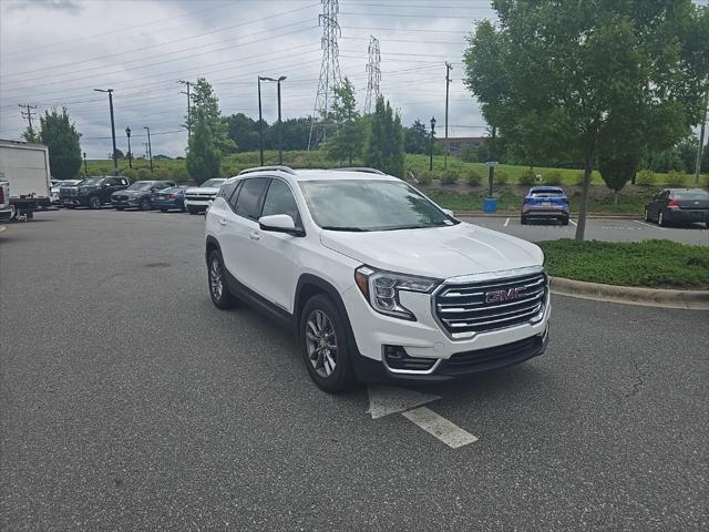 used 2024 GMC Terrain car, priced at $26,900