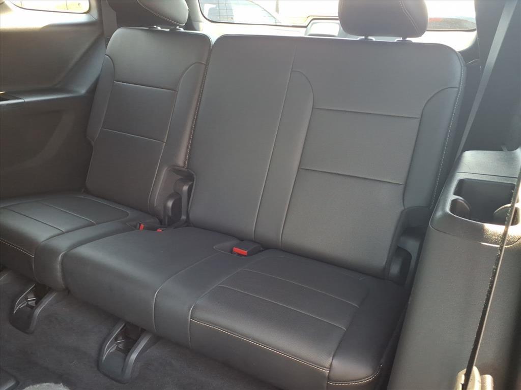 used 2023 Chevrolet Traverse car, priced at $32,500