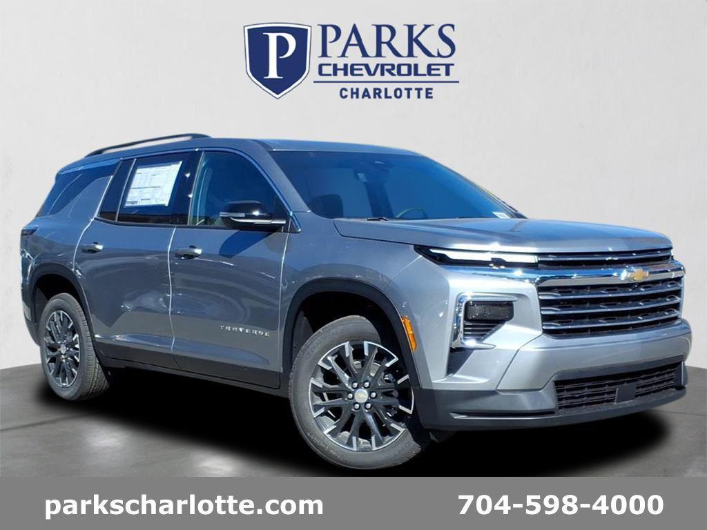 new 2026 Chevrolet Traverse car, priced at $43,420