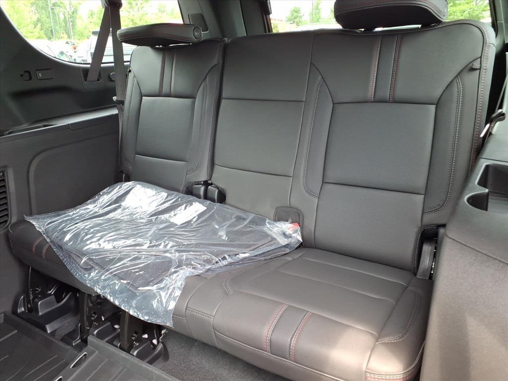 new 2025 Chevrolet Suburban car, priced at $78,942