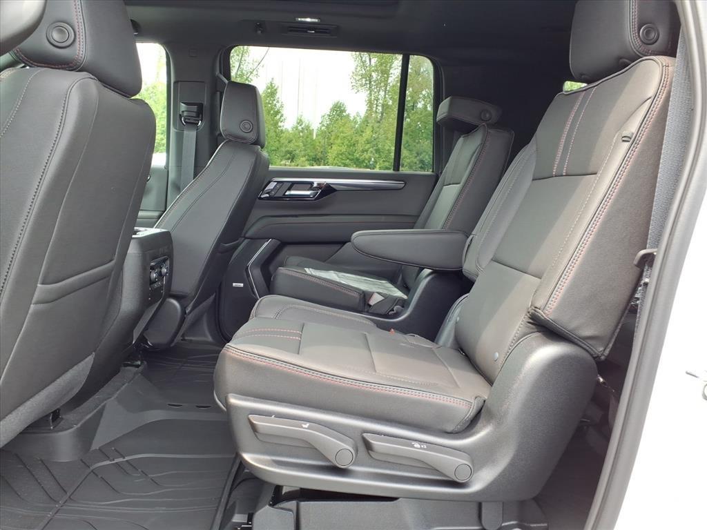 new 2025 Chevrolet Suburban car, priced at $78,942