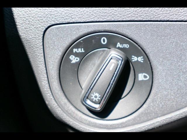 used 2020 Volkswagen Atlas Cross Sport car, priced at $19,000