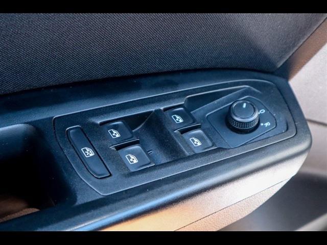 used 2020 Volkswagen Atlas Cross Sport car, priced at $19,000