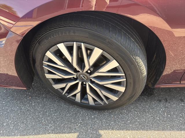 used 2023 Nissan Altima car, priced at $19,000