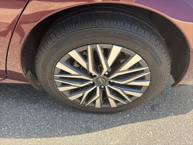 used 2023 Nissan Altima car, priced at $19,000