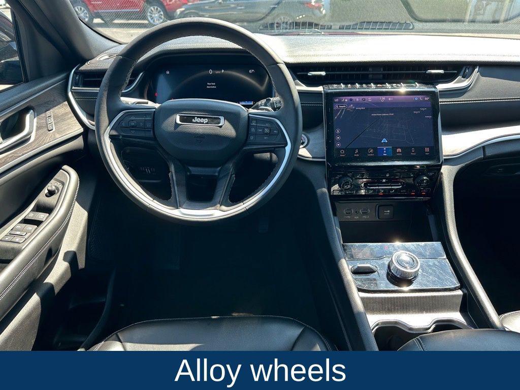 used 2024 Jeep Grand Cherokee car, priced at $32,500