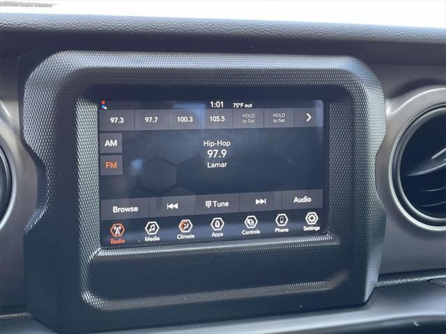 used 2023 Jeep Gladiator car, priced at $25,600