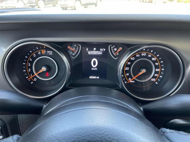 used 2023 Jeep Gladiator car, priced at $25,600