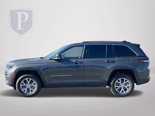 used 2022 Jeep Grand Cherokee car, priced at $29,200