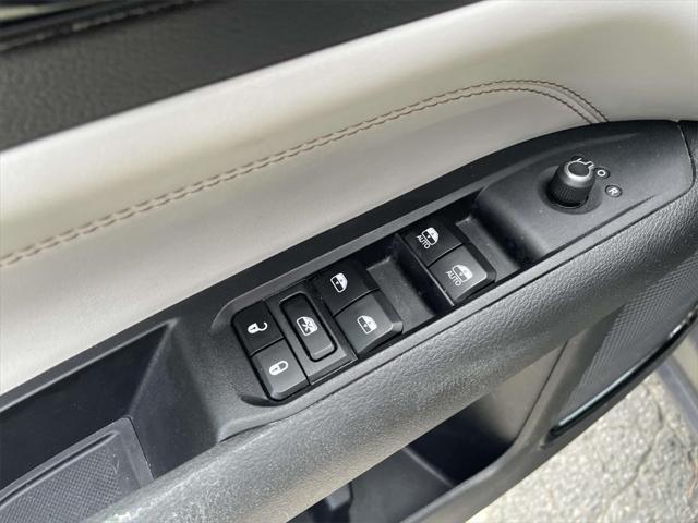 used 2023 Jeep Compass car, priced at $22,500