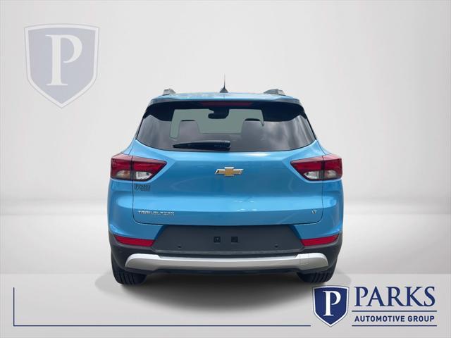 new 2025 Chevrolet TrailBlazer car, priced at $27,510