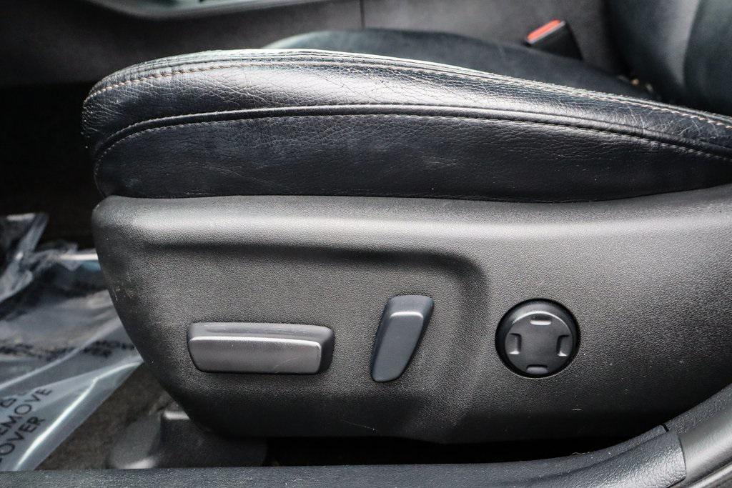 used 2016 Toyota Avalon car, priced at $11,800