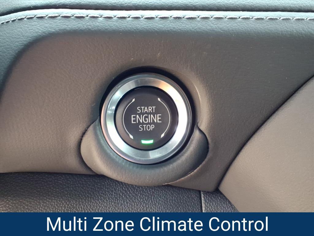 new 2025 Chevrolet Suburban car, priced at $62,994