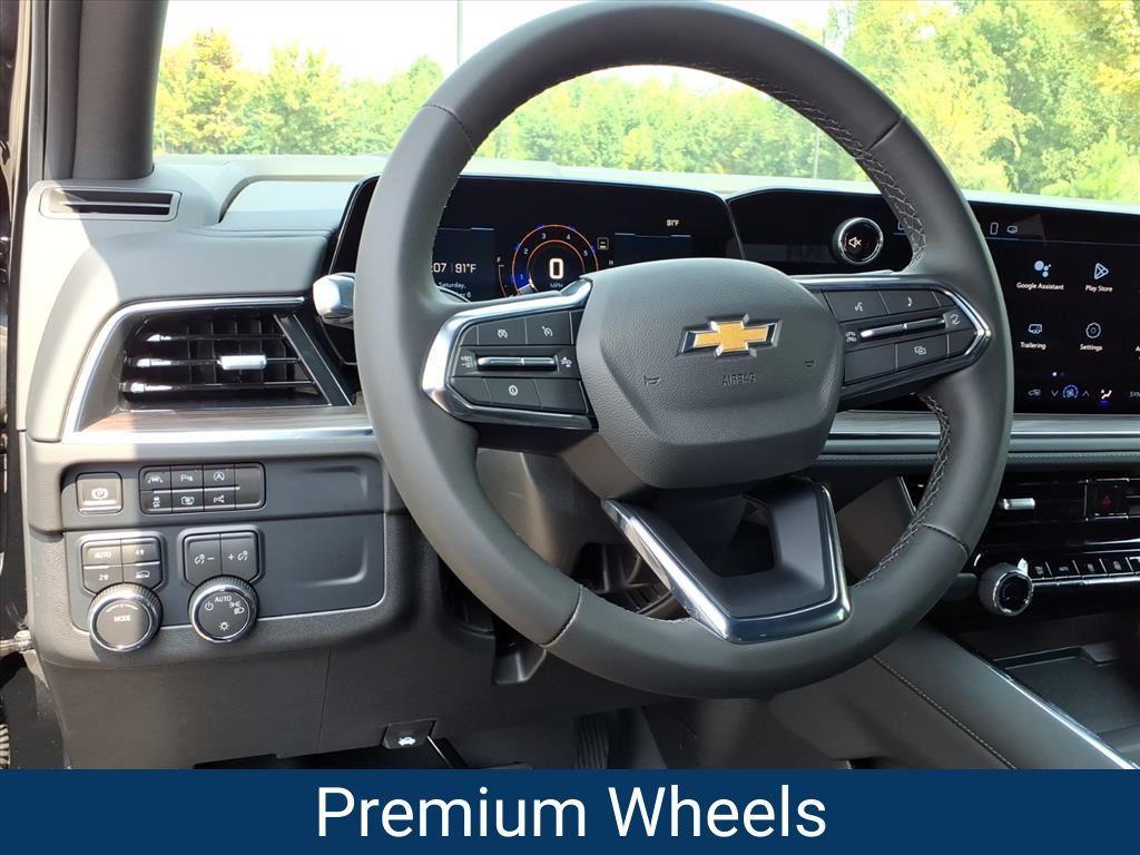 new 2025 Chevrolet Suburban car, priced at $62,994