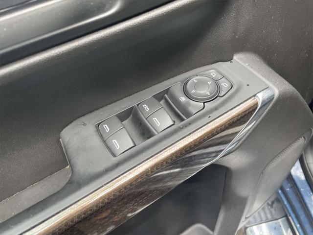 used 2021 Chevrolet Silverado 1500 car, priced at $37,000