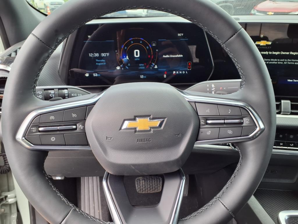 new 2026 Chevrolet Equinox car, priced at $31,913