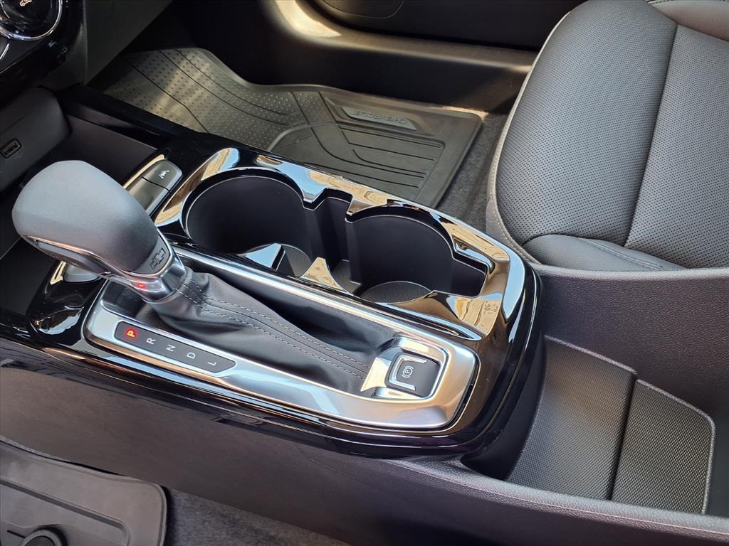 new 2025 Chevrolet Trax car, priced at $25,489