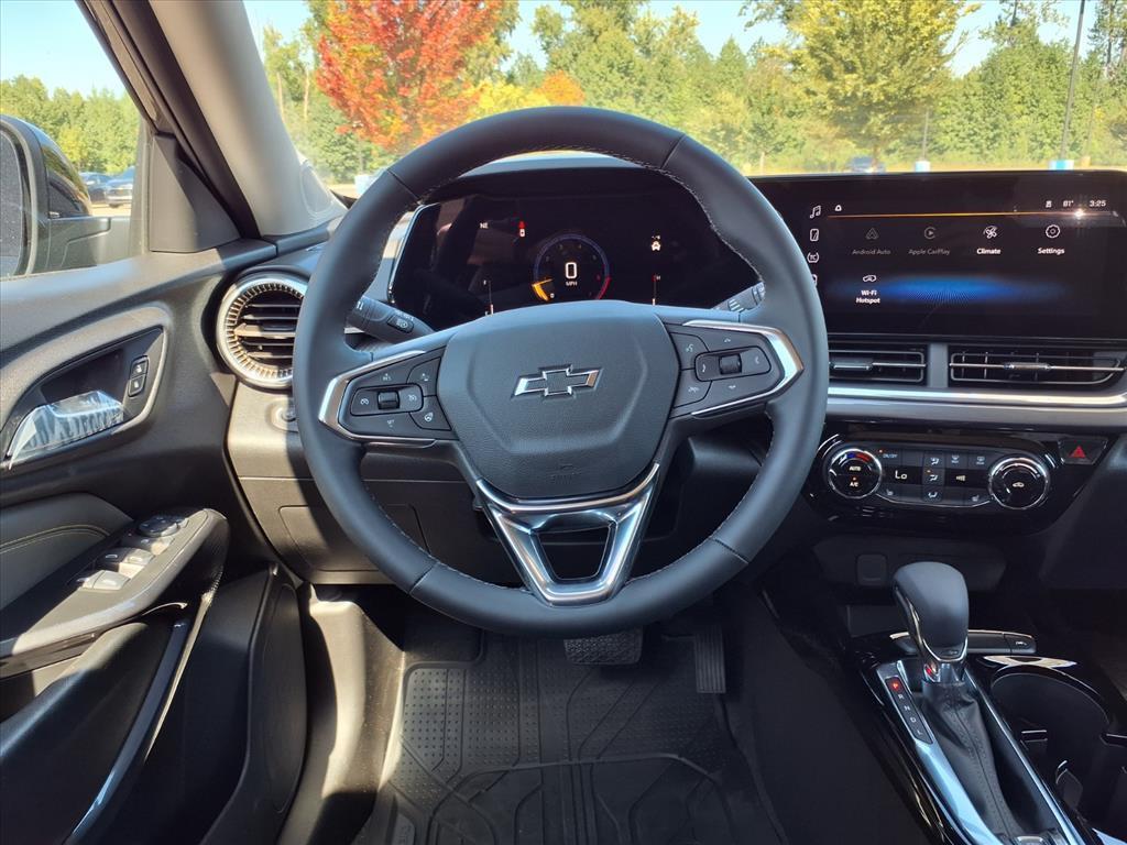 new 2025 Chevrolet Trax car, priced at $25,489