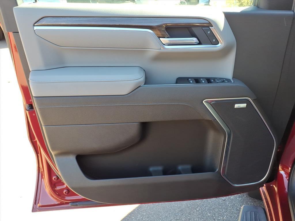 new 2025 Chevrolet Silverado 1500 car, priced at $56,915