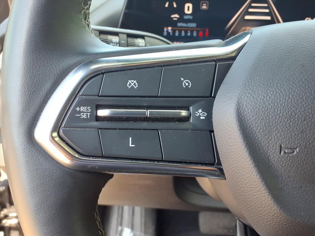 used 2024 Chevrolet Traverse car, priced at $38,000