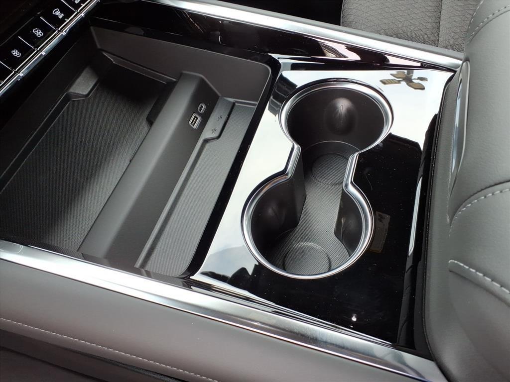 new 2025 Chevrolet Tahoe car, priced at $71,094