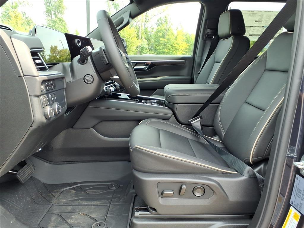 new 2025 Chevrolet Tahoe car, priced at $74,139