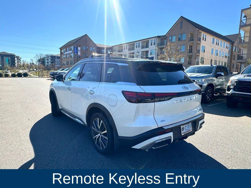 used 2025 INFINITI QX60 car, priced at $52,000