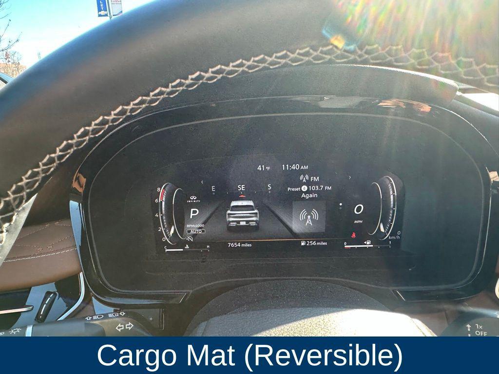 used 2025 INFINITI QX60 car, priced at $52,000