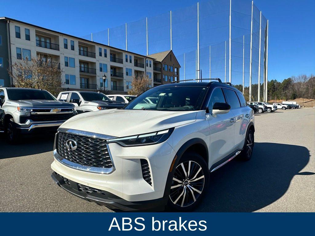used 2025 INFINITI QX60 car, priced at $52,000