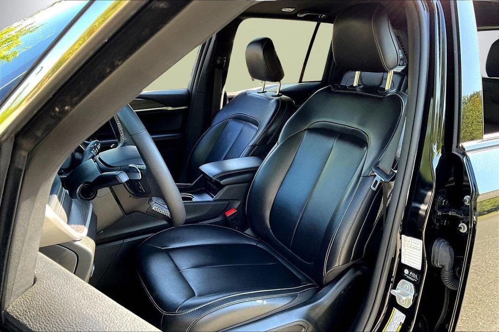 used 2024 Jeep Grand Cherokee car, priced at $31,000