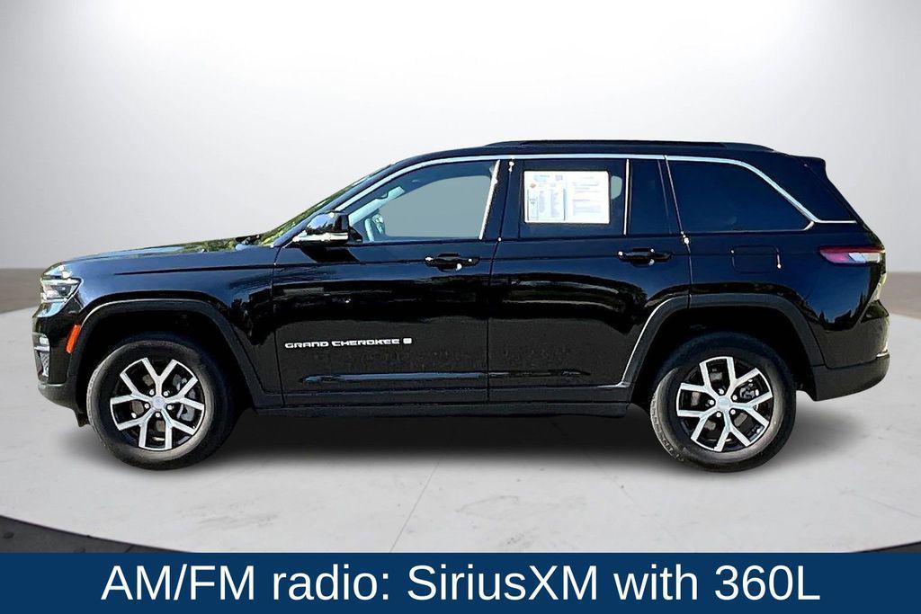 used 2024 Jeep Grand Cherokee car, priced at $31,000