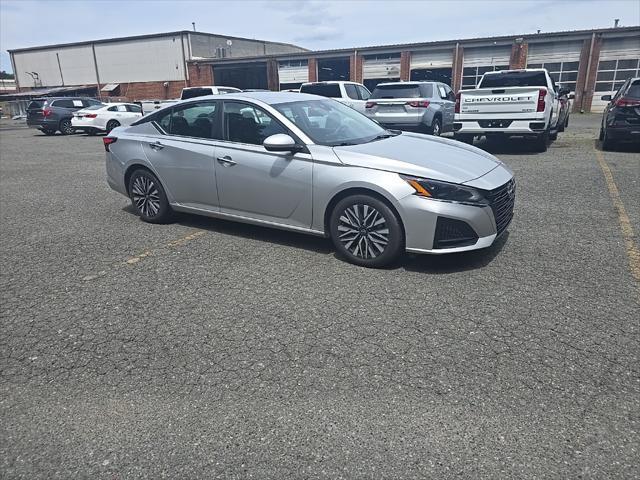 used 2023 Nissan Altima car, priced at $20,500