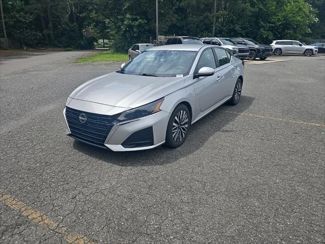 used 2023 Nissan Altima car, priced at $20,500