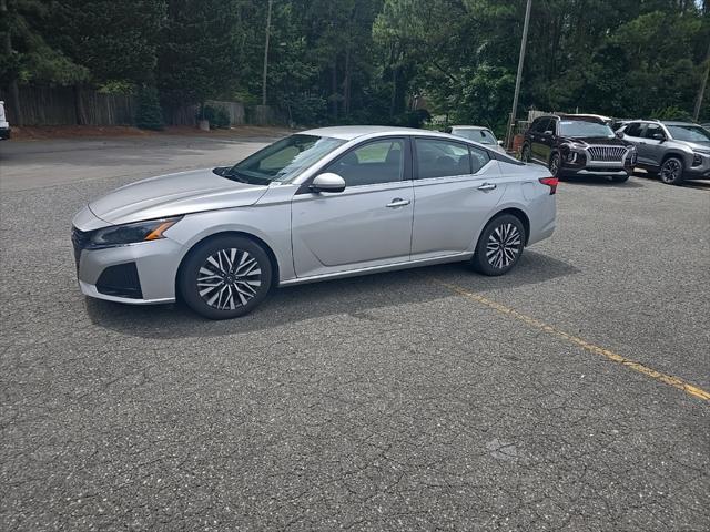 used 2023 Nissan Altima car, priced at $20,500