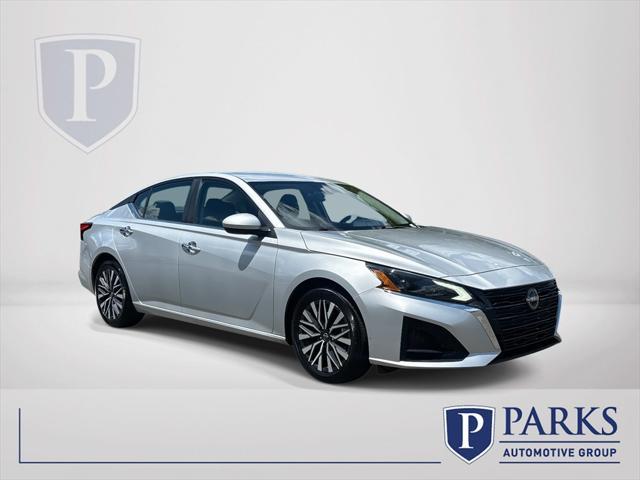 used 2023 Nissan Altima car, priced at $20,500