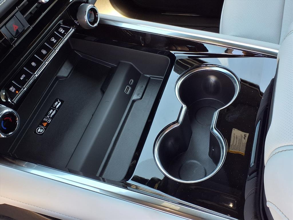 new 2025 Chevrolet Tahoe car, priced at $79,580