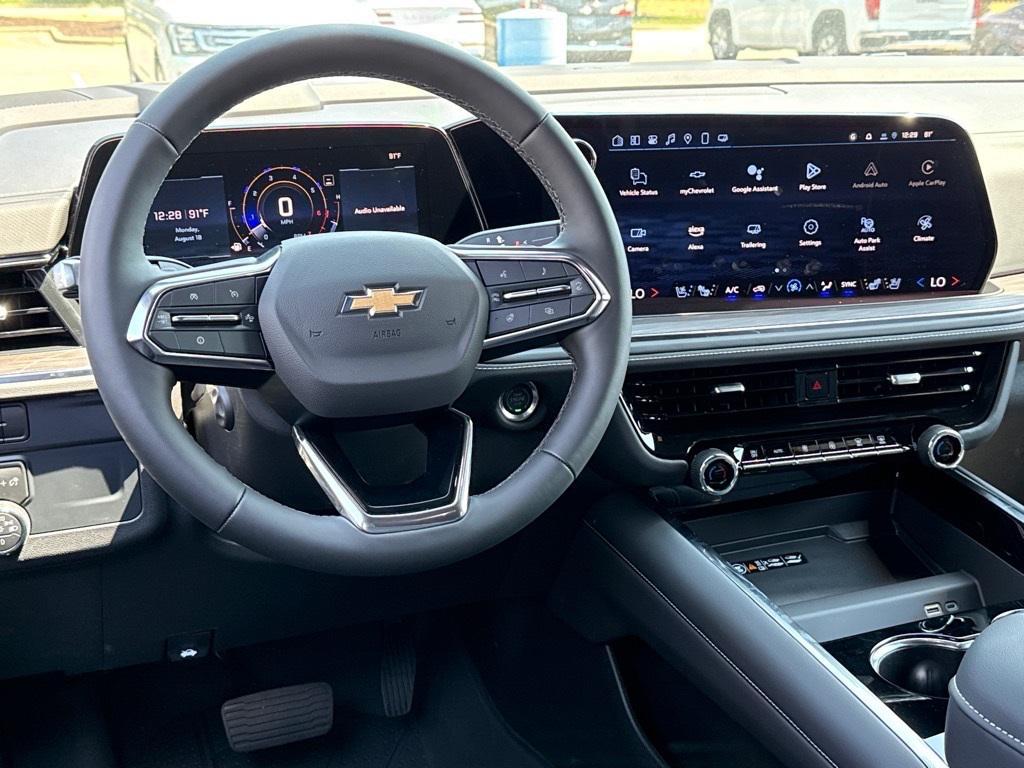 new 2025 Chevrolet Suburban car, priced at $70,790