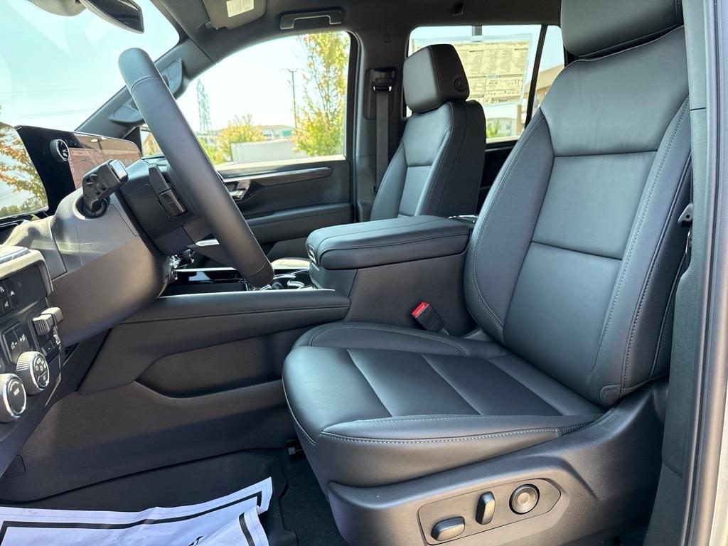 new 2025 Chevrolet Suburban car, priced at $73,790