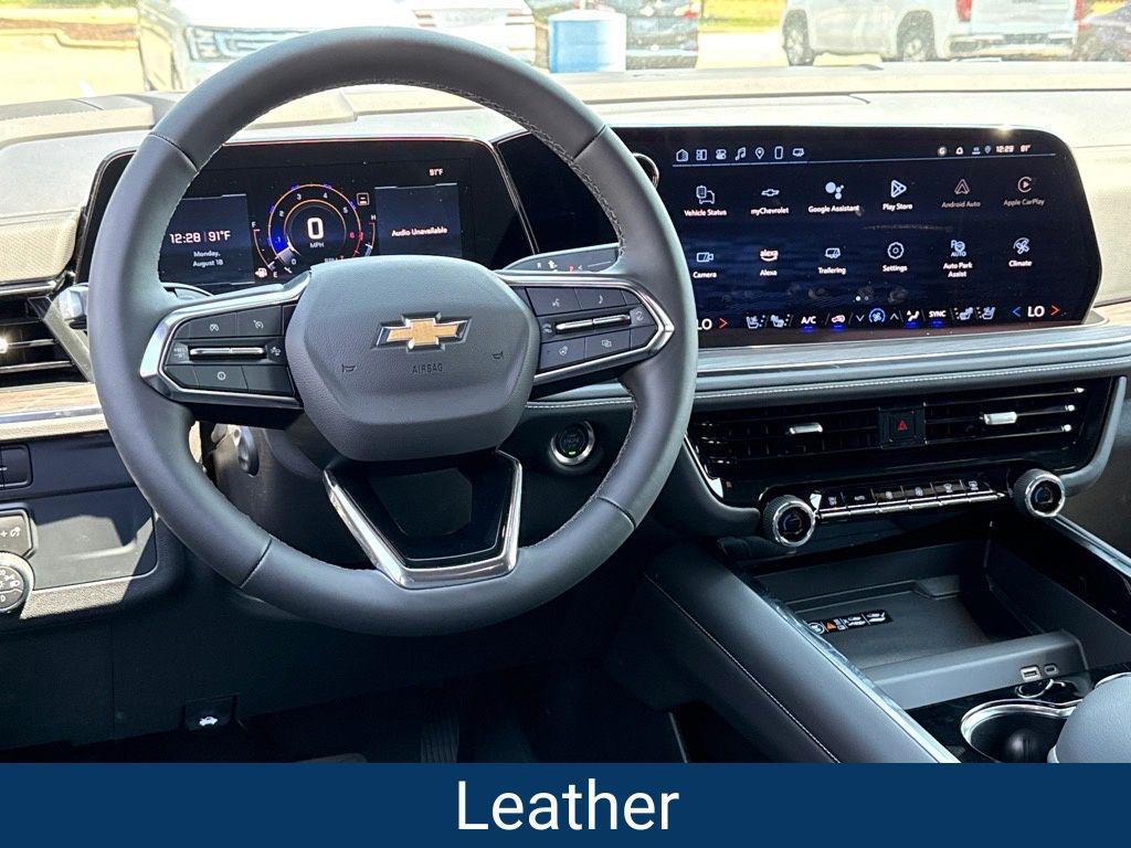 new 2025 Chevrolet Suburban car, priced at $70,790