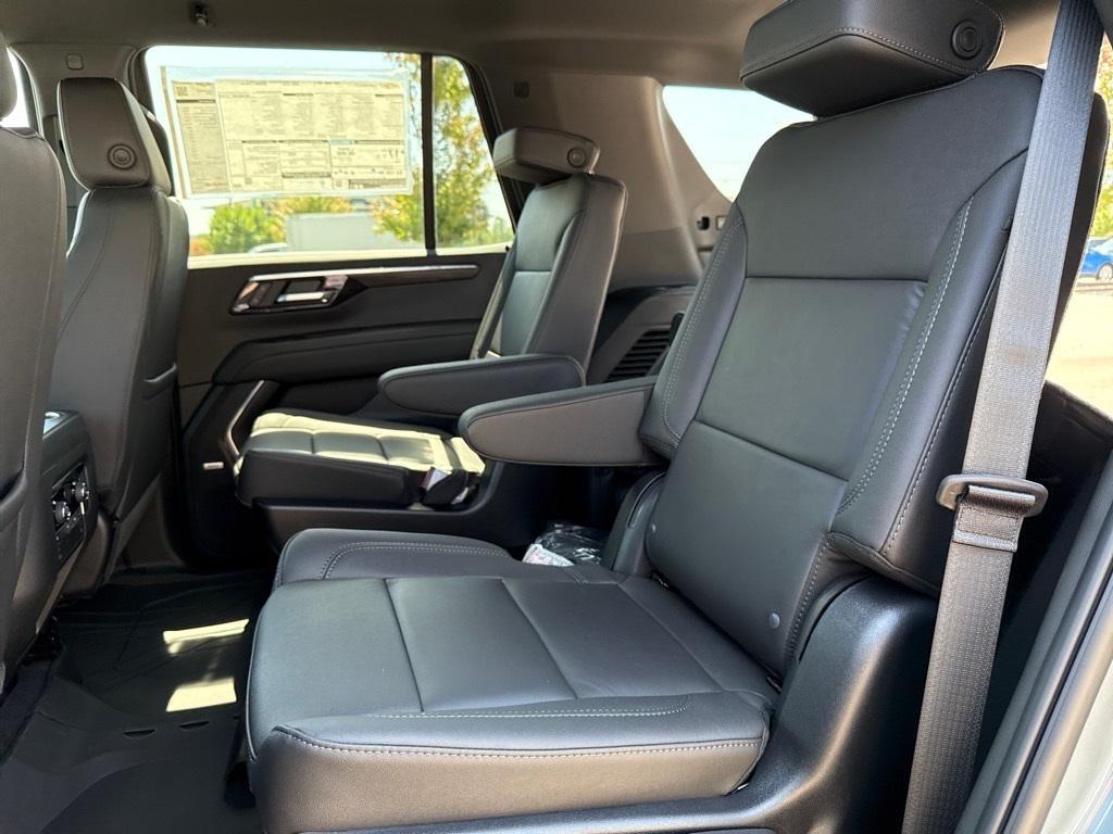 new 2025 Chevrolet Suburban car, priced at $73,790