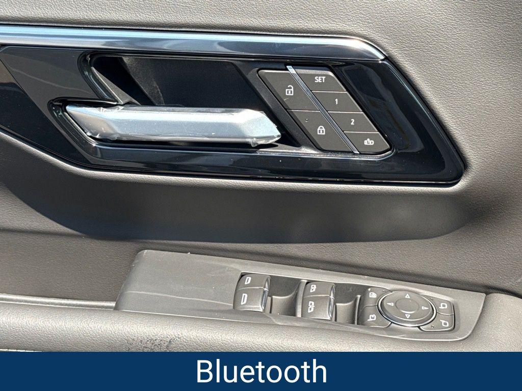 new 2025 Chevrolet Suburban car, priced at $70,790