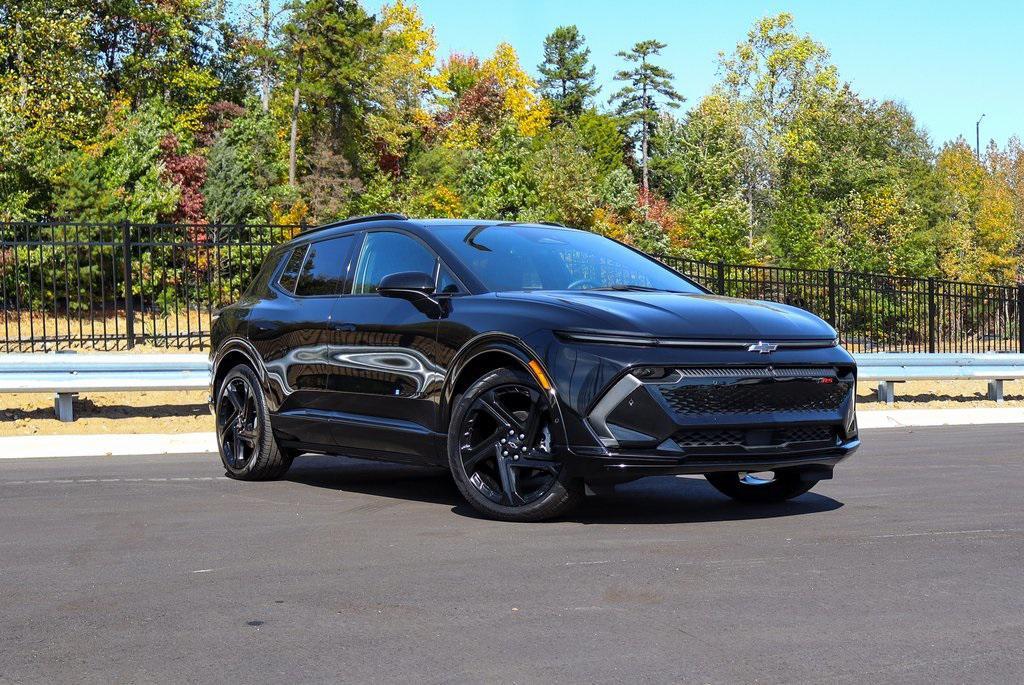 used 2024 Chevrolet Equinox EV car, priced at $29,000