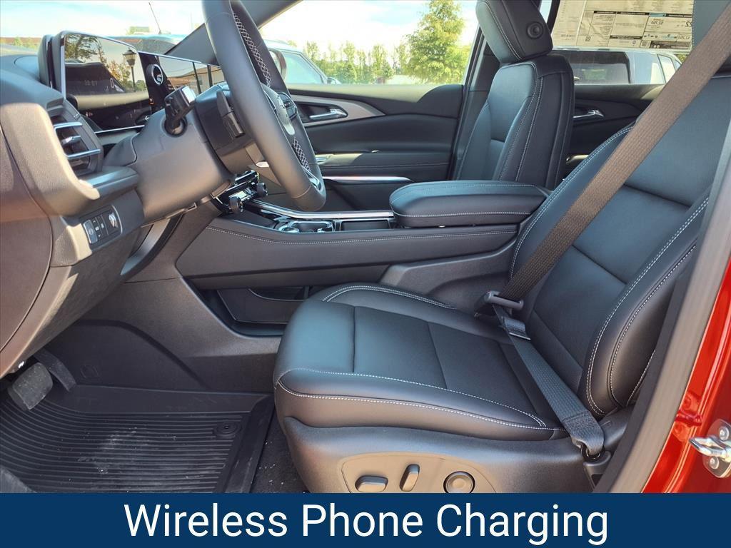 new 2026 Chevrolet Traverse car, priced at $42,999